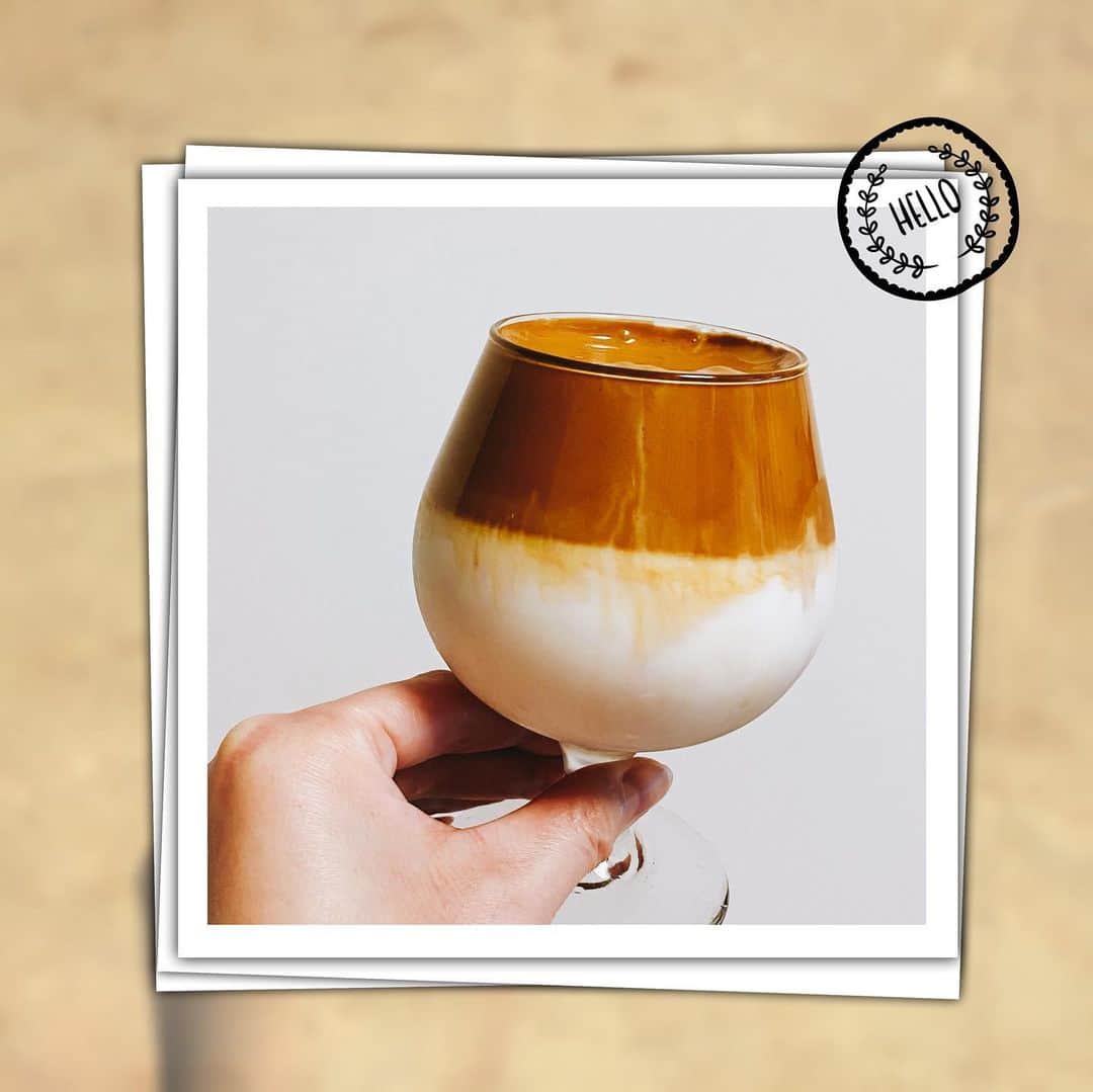 辰巳ゆいのインスタグラム：「#おうちカフェ #ダルゴナコーヒー  作ったよん♪☕️ 牛乳がなくなっちゃったから、牛乳少なめになっちゃった💦 コーヒー強め💦🤣 明日、スーパー行かなきゃだな💦  #stayhome #おうちで出来ること探しちゅー」