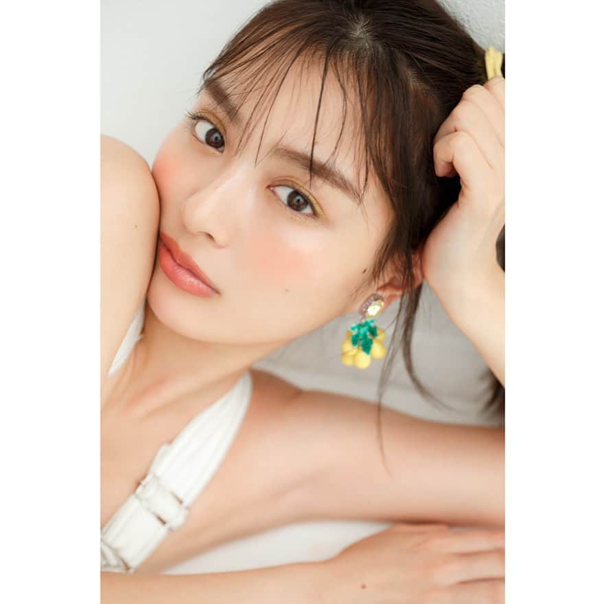 寺田茉布のインスタグラム：「ar5月号 @ar_magazine @rio_uchida @mikkosuzu @hitomi_imamura」