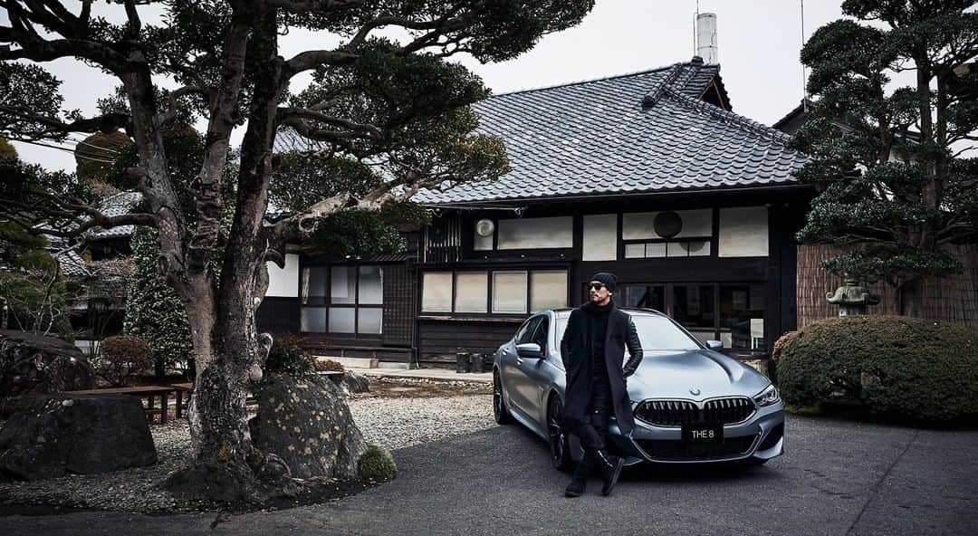 のインスタグラム：「中田英寿が、世界に誇る日本の本当に「いいもの」とその作り手をBMWと共に巡る旅の連載、“にほんもの”。 . 今回は、ニューBMW 8シリーズ グラン クーぺと共に名水の地・栃木県の酒蔵を訪ねて見えた、高いこだわりの先にある「伝統と革新、若き蔵人たちが目指す日本酒の未来」をお届けします。 . #中田英寿 #にほんもの #THE8 #BMW #BMWJapan #駆けぬける歓び」