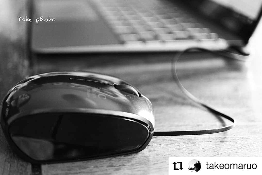 カメラのキタムラさんのインスタグラム写真 - (カメラのキタムラInstagram)「#Repost @takeomaruo 様 • • • • • • Tokyo Japan ・ おはようございます。 嫌な事の後は良い事が…信じて。 ・ #staysafe #stayhome ・ ・ #おはよう #写真好きな人と繋がりたい #ファインダー越しの私の世界 #モノクロ #キタムラ写真投稿 #ミラーレス #東京カメラ部 #jp_gallery #team_jp_ #wp_bnw #bw_artistic #instagram #igersjp #daily_photo_jpn #nikon #bw #photography」4月13日 14時09分 - camera_kitamura