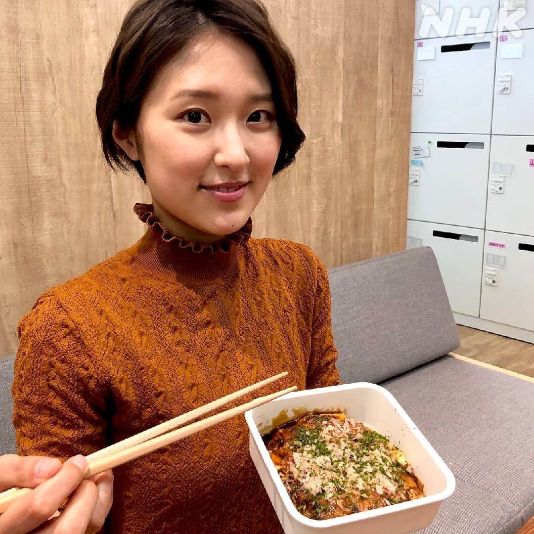 あさイチさんのインスタグラム写真 - (あさイチInstagram)「みなさん、お好み焼きはマヨネーズかける派？かけない派？ ちなみに近江アナはマヨネーズをかける派✨✨ ⠀ #進化系 #お好み焼き #キャベツ #マヨネーズ #ランチ #きょうのごはん #いただきます #近江友里恵 アナ #nhk #あさイチ #8時15分から」4月13日 14時59分 - nhk_asaichi