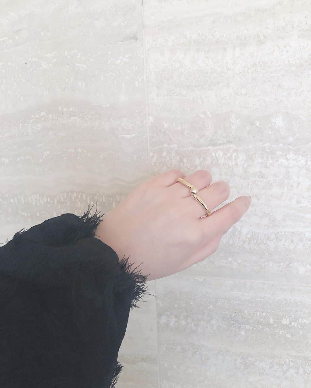 西本早希のインスタグラム：「・ 毎日ネットショッピング 💍」