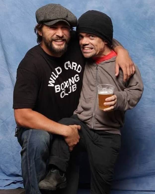 ピーター・ディンクレイジのインスタグラム：「Jason Momoa 😎」