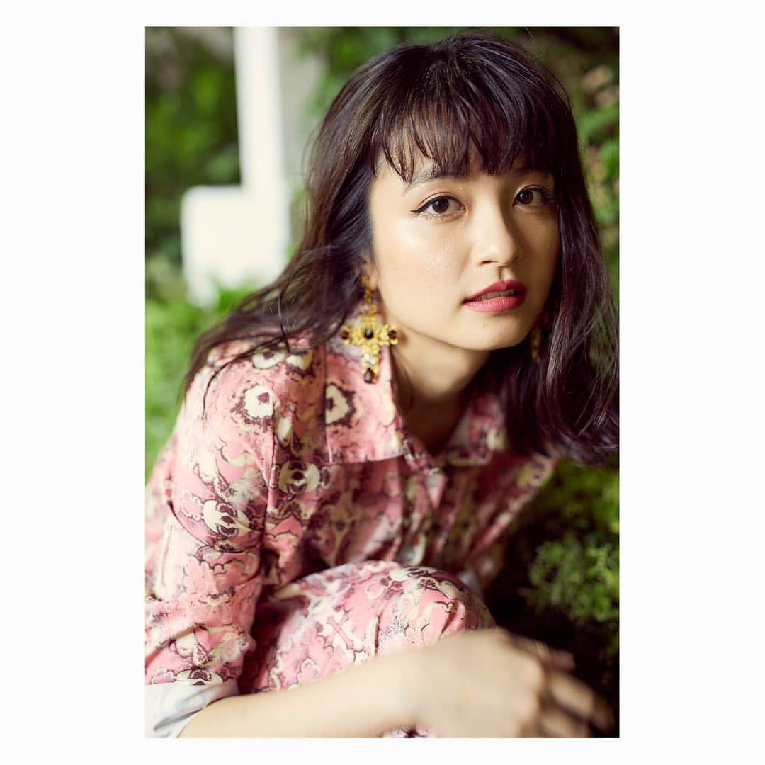 樋井明日香 さんのインスタグラム写真 - (樋井明日香 Instagram)「いつかの😍💄💖 📸 @yamaguchimayu5 💄 @azumi_kawaharada  作品撮りは素敵な人達のおかげで自分も知らない自分の顔を見れて面白い😎 いつも写真を見るのが楽しみで嬉しいです❣️」4月13日 23時25分 - hinoiasuka_0108