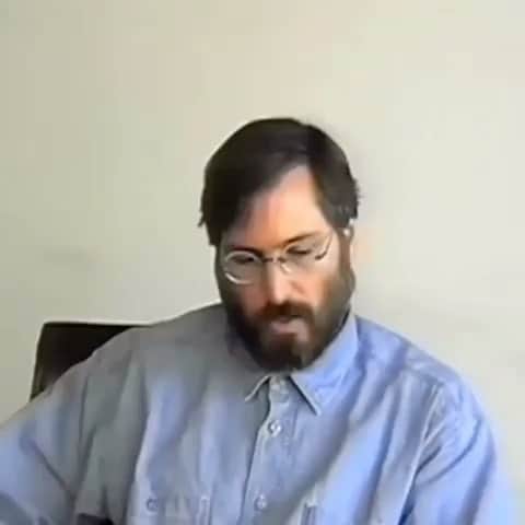 Phil Heathのインスタグラム：「I’ve seen this video a ton of times and it couldn’t be more applicable in today’s current climate. Yes, another week and although some things remain uncertain, what is certain is that we have the ability to utilize what is around us and WITHIN us to create a better environment. Our emotional intelligence is being tested as many react instead of respond. Continue to explore who you truly are, good, bad, ugly, as self reflection clearly isn’t done by most as we are usually distracted with work or other things and at times maybe just too damn proud to work on this because it involved a level of vulnerability and honesty which will more than likely make you upset or discouraged. That is ok, as long as you make sure that you 1. Don’t hurt yourself or someone else, 2. Have the fckin courage to do something about it without pointing fingers at others making excuses and 3. Remind yourself the feeling of conquering oneself as we are at times in need of this cleansing in order to later see growth!  In any type of adversity I always ask myself, “there’s gotta be someone dealing with much much worse than I am” and the answer is YES PHIL OF COURSE! Then my inner voice says, “you’ve come this far through some crazy trials and tribulations only to give up now!!! Cmon Phil that ain’t it! Let’s put on our armor and earn that victory!” These challenges have only produced growth and at times great success!!! I say to you now, to focus harder than ever to earn the victory you’ve always dreamed of because there’s someone you know doing just that. They’re planning, they are learning, they are having moments of self reflection where they are correcting their flaws so that when a new opportunity comes, even if it’s a small little window they will be ready to sprint right through it. I wish you all an incredibly healthy and safe week. Be sure to be the light in dark times for yourself but most importantly for others who may not believe there is any light at all!! Love you all!!!! 💪🏽💪🏽💪🏽💪🏽」