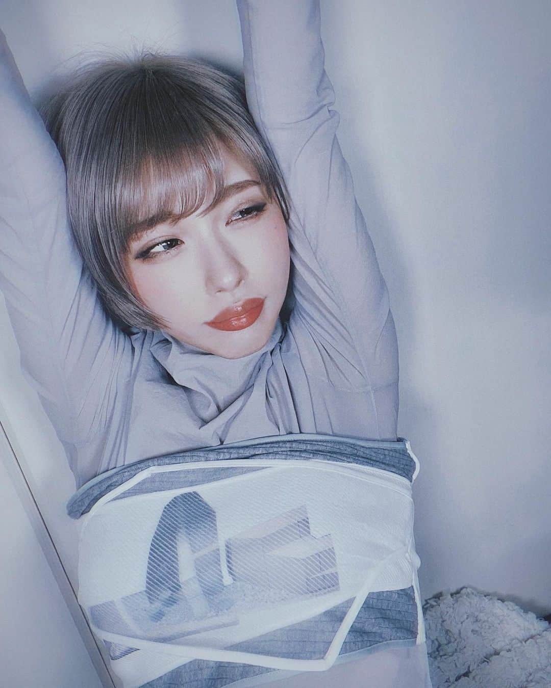 病夢やみいのインスタグラム：「のびん」