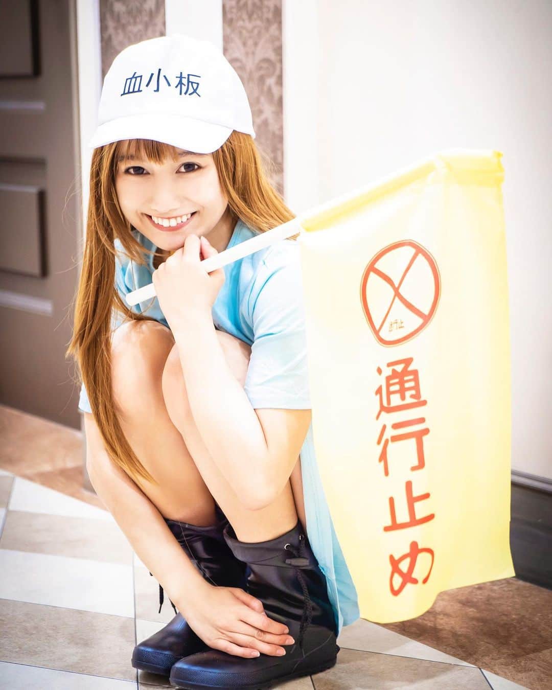 のインスタグラム：「. 今は大変な時期ですがみんなで乗り越えましょう⚠️ これからの生活どうなるんだろう思うけど 命より大切なことなんてないよね😢 . . . . . . . . .  #はたらく細胞 #血小板 #幼女  #童顔 #ロリ #少女 #萌え  #ビジョビ #可愛 #ポトレ女子  #ガールズフォト #コスプレ  #コスプレイヤー #コスプレ撮影  #コスプレイ #アニメコスプレ  #二次元 #被写体 #コスプレ写真  #アニメ好き #癒し系女子  #hatarakusaibou #platelet  #animegirl #animecosplayer  #cosplaygirl #japanesecosplay #cosplayphotography #itsme  #mangacosplay」