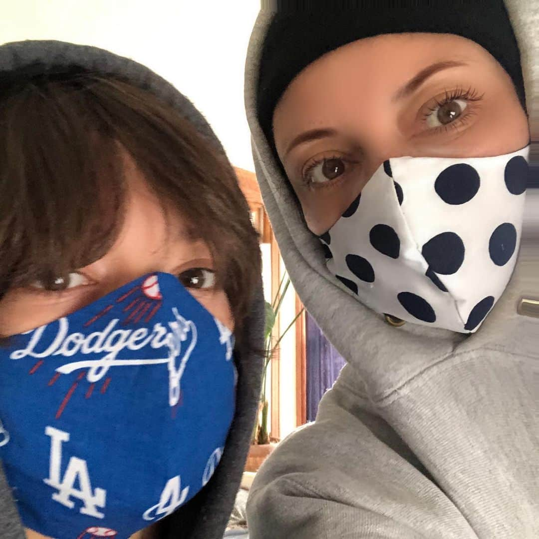 ローラ・グラウディーニさんのインスタグラム写真 - (ローラ・グラウディーニInstagram)「@maileibailey THANK YOU for our amazing custom masks ❤️」4月14日 9時28分 - trulylolaglaudini