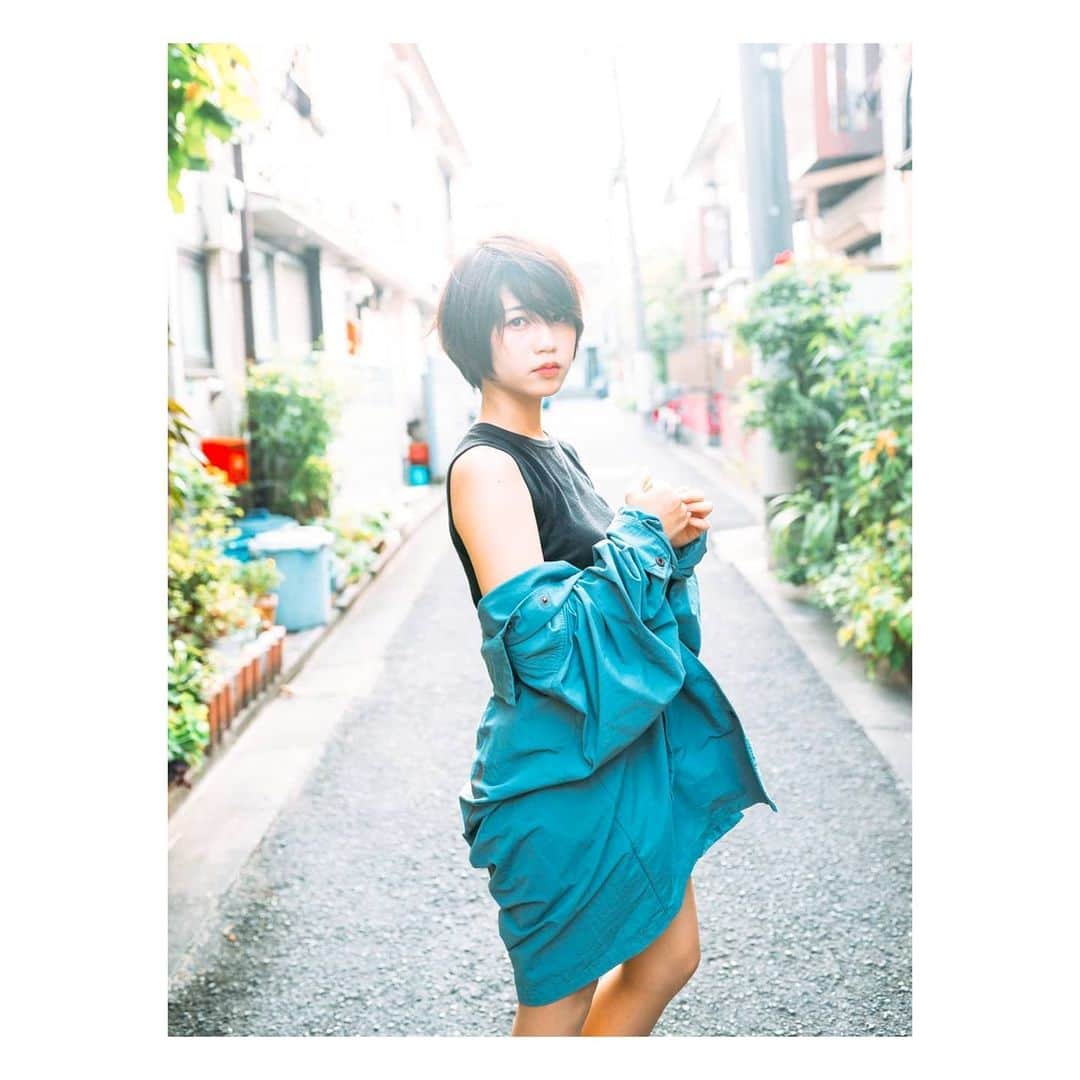 西園寺舞のインスタグラム：「. 残りの2つのりんごをどう食べてしまおうか悩んでいます🍎  3つ目はコンポートにしてやりました🍎 . . .」