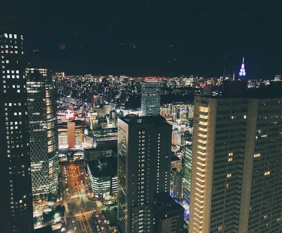 こなんさんのインスタグラム写真 - (こなんInstagram)「. . いつかの眺め🌃💫」4月14日 19時55分 - konan_610