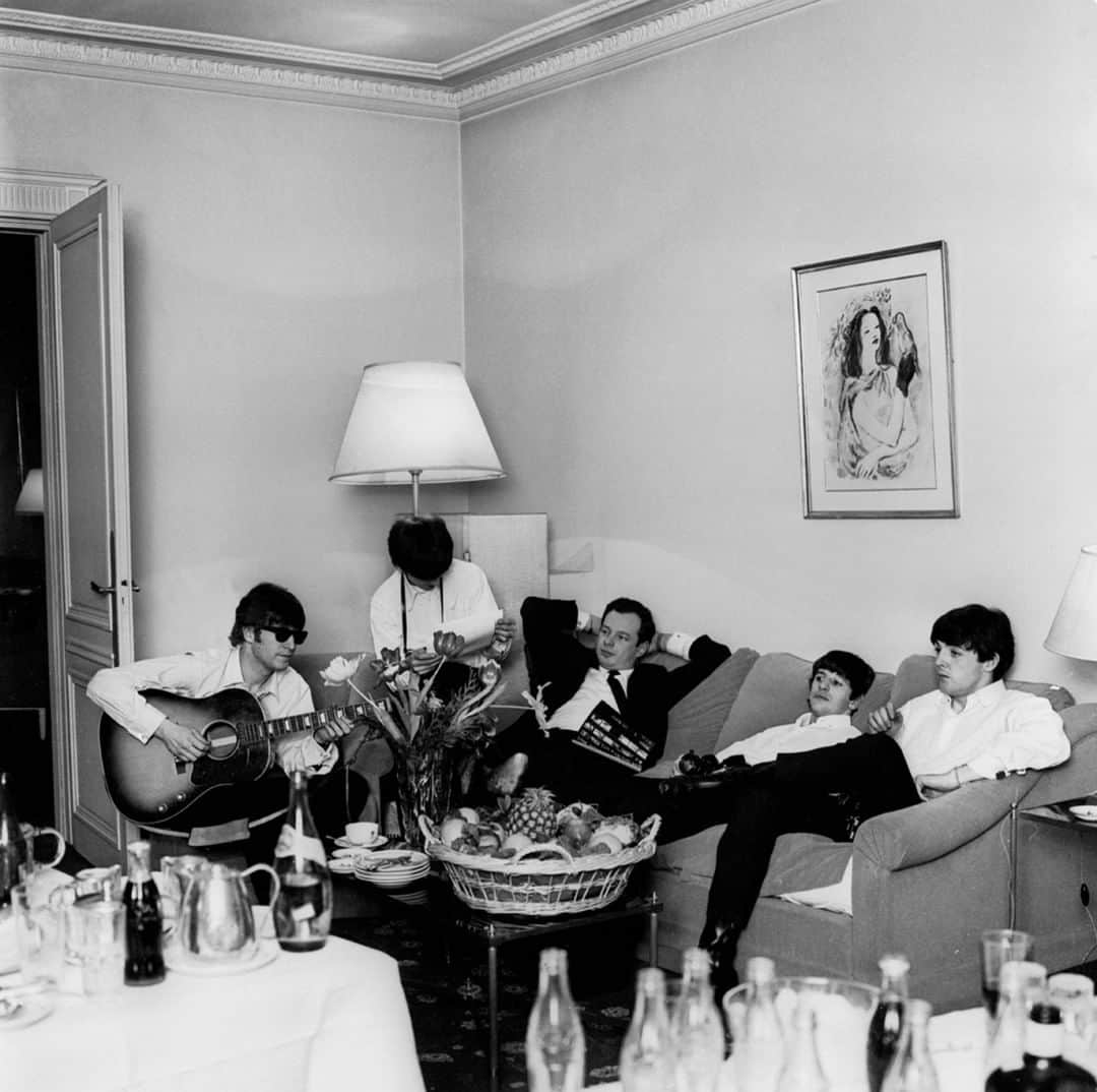 The Beatlesさんのインスタグラム写真 - (The BeatlesInstagram)「“In 1964 we seemed to fit a week into everyday.” - George ➿ #TheBeatles #1960s ➿ @georgeharrisonofficial, @johnlennonofficial, @paulmccartney, @ringostarrmusic ➿ Photo © Apple Corps Ltd.」4月14日 20時00分 - thebeatles