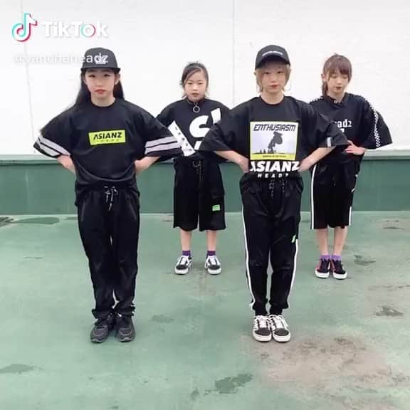 のインスタグラム：「ダンス第2弾！  みんなキレッキレ！ かっこい〜👍」