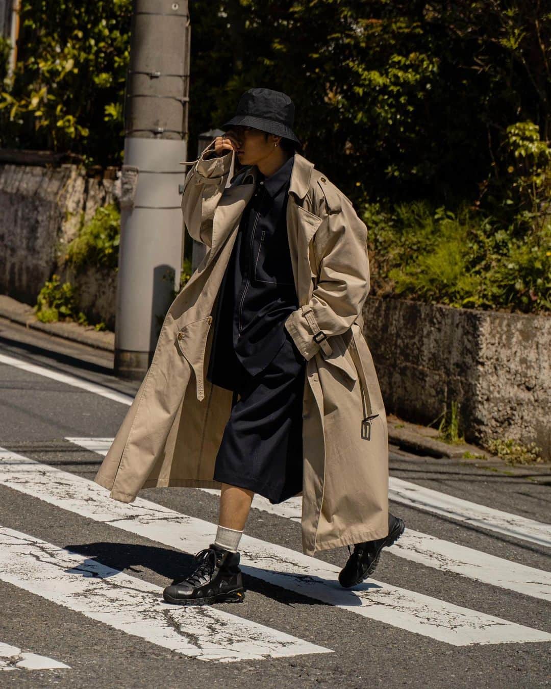 Ryoさんのインスタグラム写真 - (RyoInstagram)「ㅤㅤㅤㅤㅤㅤㅤㅤㅤㅤㅤㅤㅤ 七つの大罪にハマってます☺️笑 Netflixのオススメあれば教えて下さい笑 ㅤㅤㅤㅤㅤㅤㅤㅤㅤㅤㅤㅤㅤ coat:#ssstein shirt:#oamc pants:#oamc shoes:#sachagarel hat:#kijimatakayuki」4月14日 21時32分 - ryo__takashima
