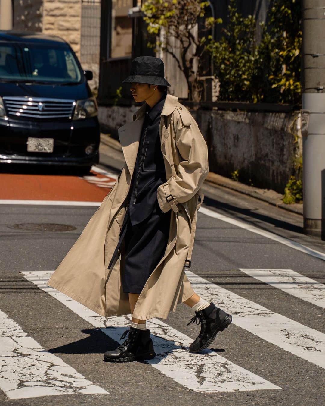Ryoさんのインスタグラム写真 - (RyoInstagram)「ㅤㅤㅤㅤㅤㅤㅤㅤㅤㅤㅤㅤㅤ 七つの大罪にハマってます☺️笑 Netflixのオススメあれば教えて下さい笑 ㅤㅤㅤㅤㅤㅤㅤㅤㅤㅤㅤㅤㅤ coat:#ssstein shirt:#oamc pants:#oamc shoes:#sachagarel hat:#kijimatakayuki」4月14日 21時32分 - ryo__takashima