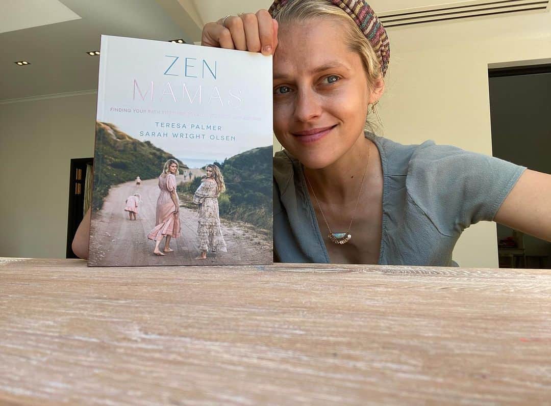 テリーサ・パーマーさんのインスタグラム写真 - (テリーサ・パーマーInstagram)「Where it all started; @swrightolsen and I in 2015 launching @yourzenmama. Fast forward three years and our book baby is being introduced to the world. Tomorrow. ⁣ ⁣ It’s a vulnerable thing to open up a side of yourself that’s so intimate and personal. The support, encouragement and wisdom we’ve gathered from our beautiful @yourzenmama community, is what kept us plugging away at this passion project despite how many times it felt overwhelming. The photos in this post document the whirlwind that was the writing process. ⁣ ⁣ Sarah and I split the book in half; she took on some chapters and I took on some and then we swapped to edit and tweak our respective chapters and weave in our voices to each others work. We were both juggling so much, it’s surreal to look back at the photos. ⁣ ⁣ My experience looked like this; 1/3 of my portion of the book was written in my notes app on my iPhone waiting out the final few weeks of Poets pregnancy, 1/3 was written on my iPad in the back of a small RV driving around America with 4 kids, my husband and my mum in tow and the last 1/3 was written (I finally got a laptop!) during the filming of @adiscoveryofwitches. I was shooting 65 hour weeks and trying to write on set, before bed, on the weekend, in the middle of the night, before work, on the way to work, AT work. ⁣ ⁣ Honestly it was the most tiring yet happiest year of my life and now to know that it’s coming out during a time in history where what we need more than ever is to just feel held, seen and listened to; well, we really believe it has found its release date intentionally. ⁣ ⁣ We hope our words carry you and speak to you, we hope that you derive a sense of connection and empowerment from what you read. It’s out tomorrow worldwide. You can find the links to buy in my stories or if you’re from Oz you can click the link in my bio. @swrightolsen’s bio has the link for international orders. Thank you for listening. We love you, keep going.」4月14日 21時51分 - teresapalmer