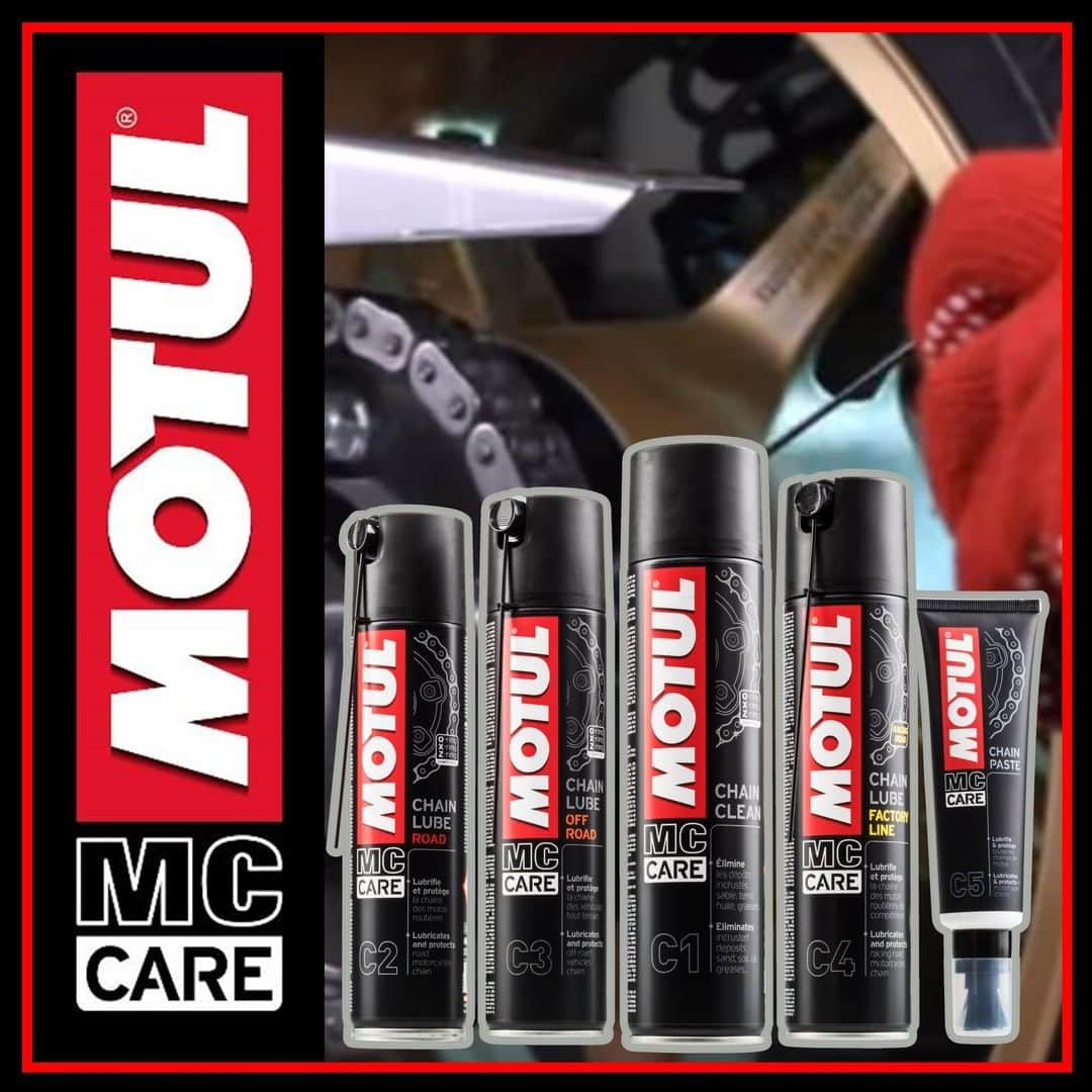 MOTUL Japanさんのインスタグラム写真 - (MOTUL JapanInstagram)「【MOTUL MC CAREでチェーンをメンテナンス】 MOTULでは用途に合わせたチェーン用ケミカルをラインナップしています。 . ・公道～サーキットまで対応する強粘着・無色のCHAIN LUBE ROAD . ・オフロード・トライアルで威力を発揮する低粘着・蛍光黄色のCHAIN LUBE OFF ROAD . ・ハイレスポンスを実現する潤滑性の高いボロンを配合し、極圧性に優れた中粘着・白色のCHAIN LUBE FACTORY LINE . ・白色・ペースト状で水や塩にも強く耐久性が高いCHAIN PASTE . ・強粘着のルブやペースト、泥、油も容易に落とす事が出来るCHAIN CLEAN . 全ての製品がO/X/Zリングのチェーンに対応しています。 . 定期的にチェーンのメンテナンスを行う事でチェーンやスプロケットの持ちが良くなりますよ!!! . #MOTUL #MOTULJAPAN #モチュール #チェーンメンテナンス #チェーンルブ #チェーンオイル #モーターサイクル #モータースポーツ好きと繋がりたい #バイク好きと繋がりたい #motulmccare」4月14日 22時00分 - motuljapan