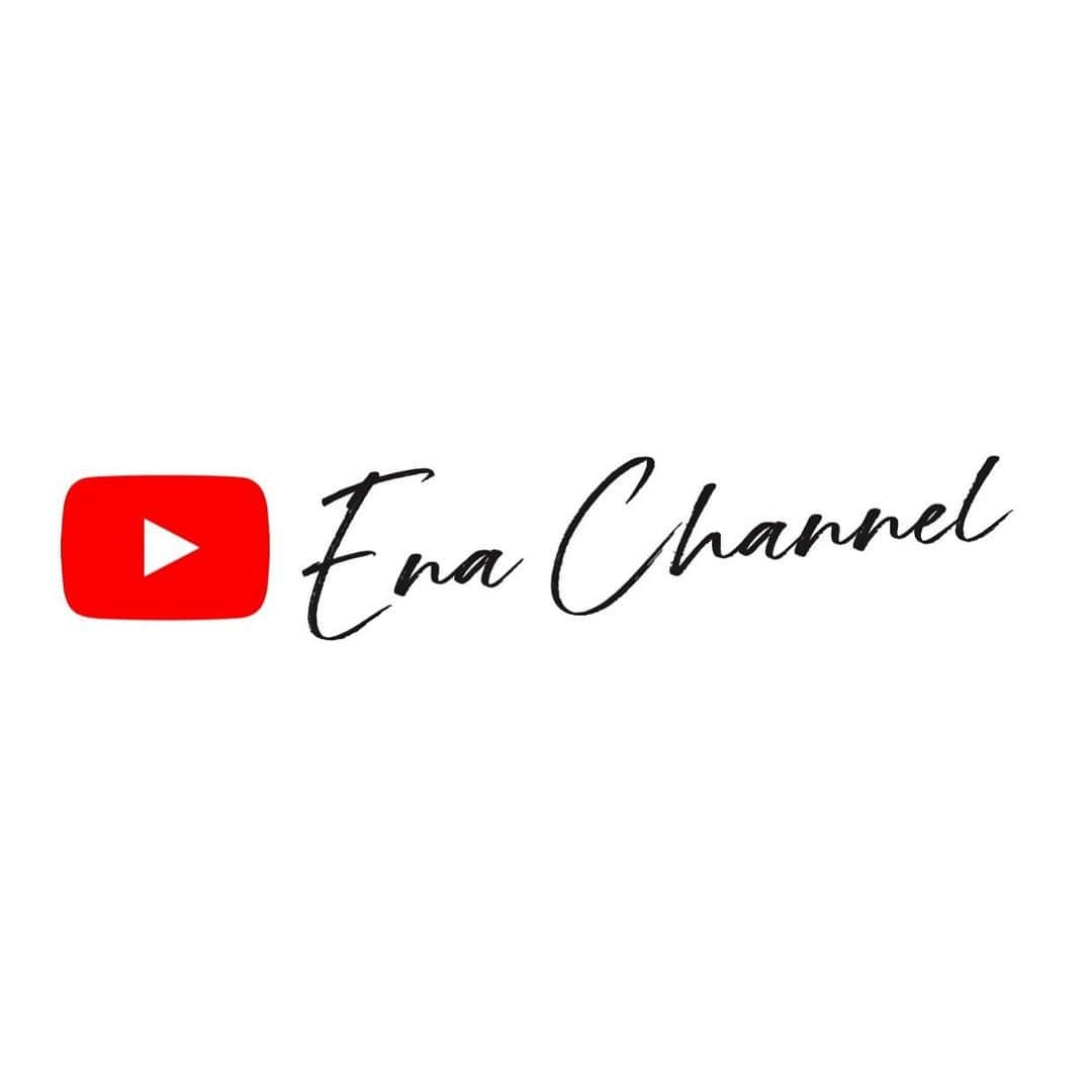 松本恵奈さんのインスタグラム写真 - (松本恵奈Instagram)「明日12:00から始まるYouTube . . 「Ena Channel」 . やっとチャンネル登録できるようになりました㊗️ 嬉しいー👏🏻 . ストーリーとハイライトに すぐに飛べるリンクを貼っておくいたので 是非、よろしくお願いします♡  ストーリーでシェアしてくれてる方も 沢山いて嬉しいです😊 頑張るぞー！！ .  #YouTube #EnaChannel #明日からスタート  #チャンネル登録よろしくね」4月14日 22時58分 - ena1123