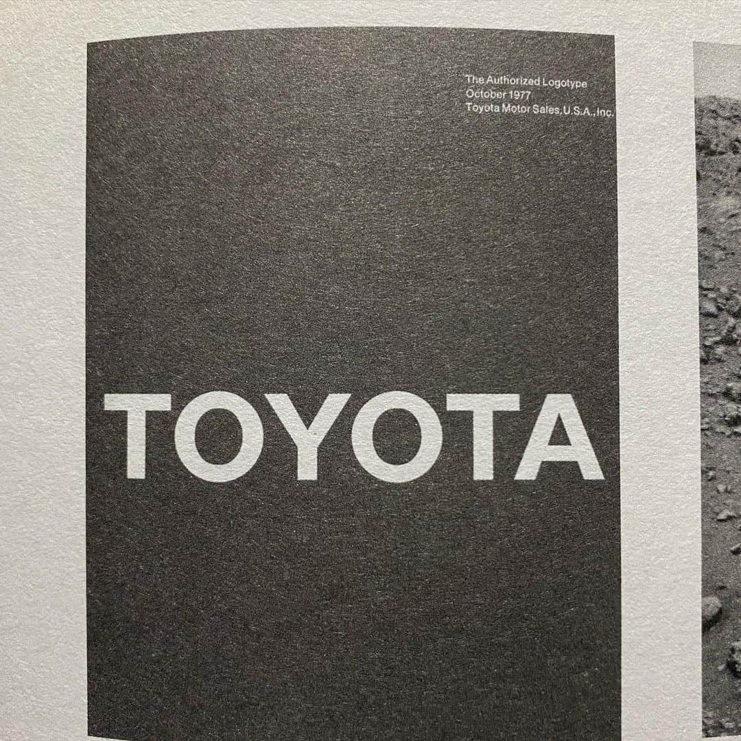 藤原ヒロシさんのインスタグラム写真 - (藤原ヒロシInstagram)「今日の1冊　#robertoverby  さん いろんな作風あるけど、シンプルで美しい「TOYOTA」のロゴもこの人のデザイン。」4月14日 23時06分 - fujiwarahiroshi