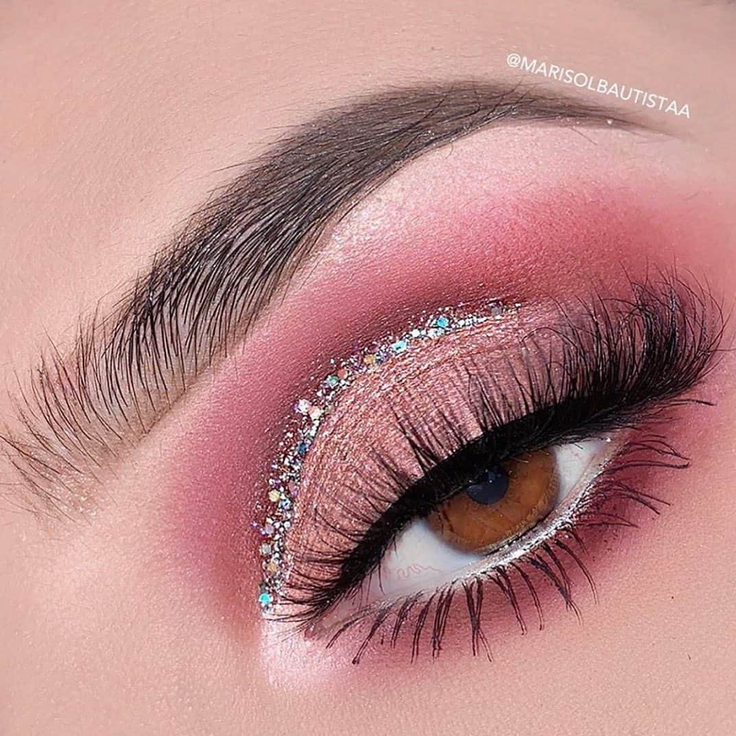 Kylie Cosmeticsさんのインスタグラム写真 - (Kylie CosmeticsInstagram)「@marisolbautistaa created this gorgeous look using the Sipping Pretty palette 💕✨ ⠀」4月14日 23時49分 - kyliecosmetics