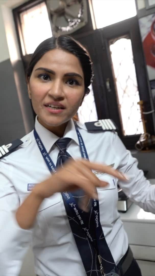 Gaurav Tanejaのインスタグラム：「22march ko sabhi co operate kare please, thr nation has to unite, please share this info who are still not aware. . @riturathee  #juntacurfew #flyingbeast #sheinspiresus #corona #covidindia」