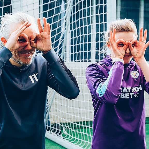 マンチェスター・シティFCさんのインスタグラム写真 - (マンチェスター・シティFCInstagram)「Footballs always the winner ⚽️⁣ ⁣ ⁣ ⁣ ⁣ ⁣ ⁣ #mancity」3月22日 1時07分 - mancity