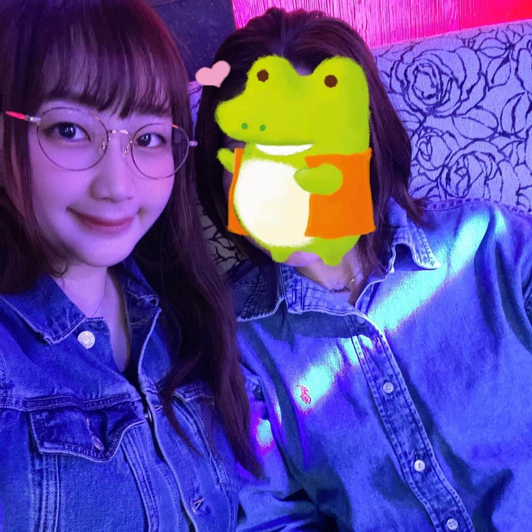 来栖あこさんのインスタグラム写真 - (来栖あこInstagram)「💪🔥 幼なじみとマッスルBARに いってきたよっ🐶🐾 . ダンスショーもあって楽しかった🌈🌈w . 見習いマッチョ君面白かった✨ . マッチョ好き集まれ〜💪🔥💕 @029de_mascle #マッスルBAR #新宿バー #マッスルサパー #筋肉好き #マッスル #pr #コラボベース」3月22日 1時23分 - akopai.081