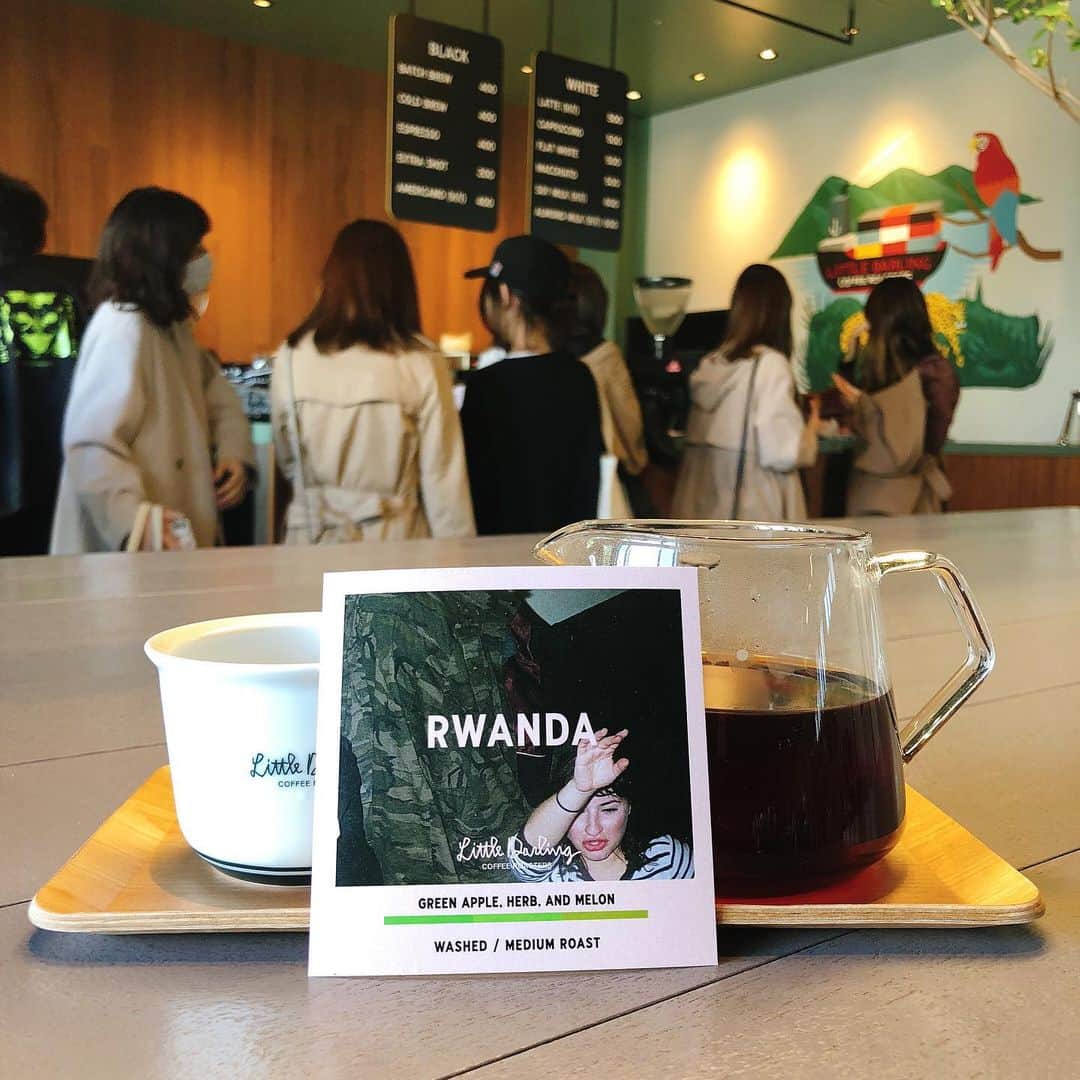 中村貞裕さんのインスタグラム写真 - (中村貞裕Instagram)「#cafe #littledaringcoffeeroasters #sharegreenminamiaoyama」3月22日 17時39分 - transit_nakamura