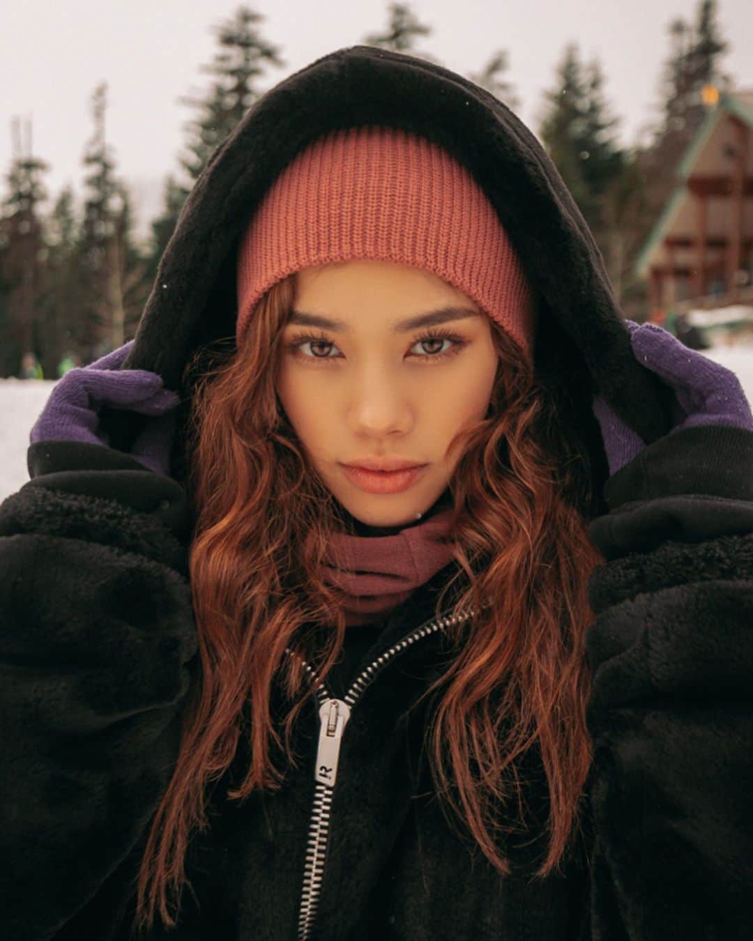 佐原モニカのインスタグラム：「Quarantine in LA- has gotten me thinking about how much fun I had to 2 weeks ago☃️🥺」