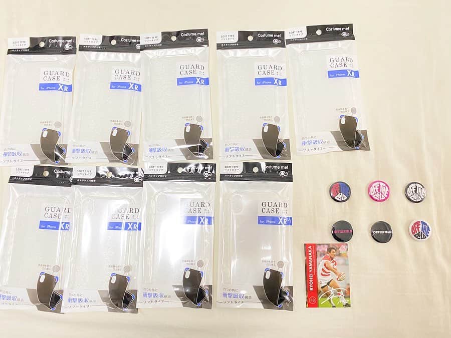 山中亮平のインスタグラム：「【サインしたiPhoneケースを翌日にメルカリで転売された山中亮平によるインスタライブ企画！】 ・ ・ ご当選のDMを送りました！ DMがきた人はご確認お願いします！ 皆さんありがとうございました！」