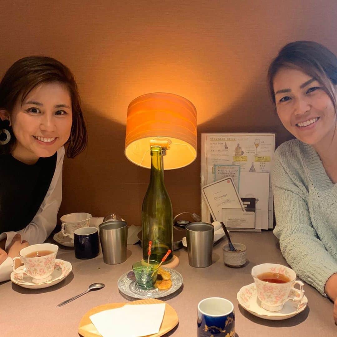 青木佐知さんのインスタグラム写真 - (青木佐知Instagram)「・ 久々ランチ✨ 私の歩くパワースポット、 🔜 @lacrosseplayer_sachiyoyamada  さちねーと行ってきました❣️ これからの夢の話も聞いたり、 目標を立てて、 必ずそれを達成するさちねーを 尊敬しています✨ 私も未来予想図、未来計画、 目標を考えてみよう😏👍✨ #こんな時だからこそ #明るい未来を描くのだ」3月22日 9時24分 - sachiaoki23