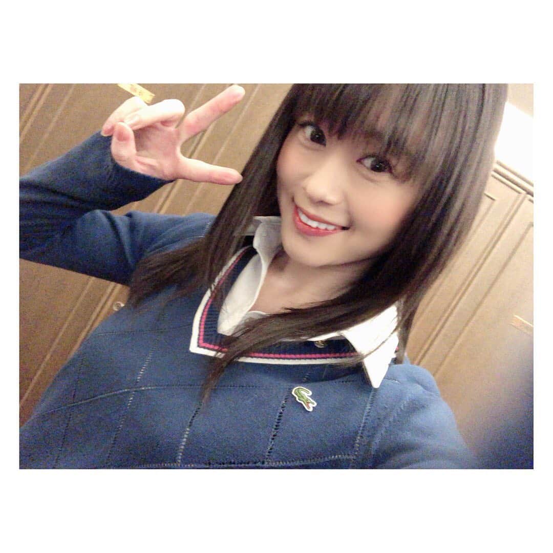 柳野玲子のインスタグラム：「ゴルフ🏌️‍♀️✨ うまくいく時とそうじゃない時の違いが相変わらずわかりませんが、この日はイマイチ🥺… 奥深いですね⛳️ #ゴルフ #ラウンド #ゴルフ女子 #らこすて🐊 #ラコステ #lacoste #golf」