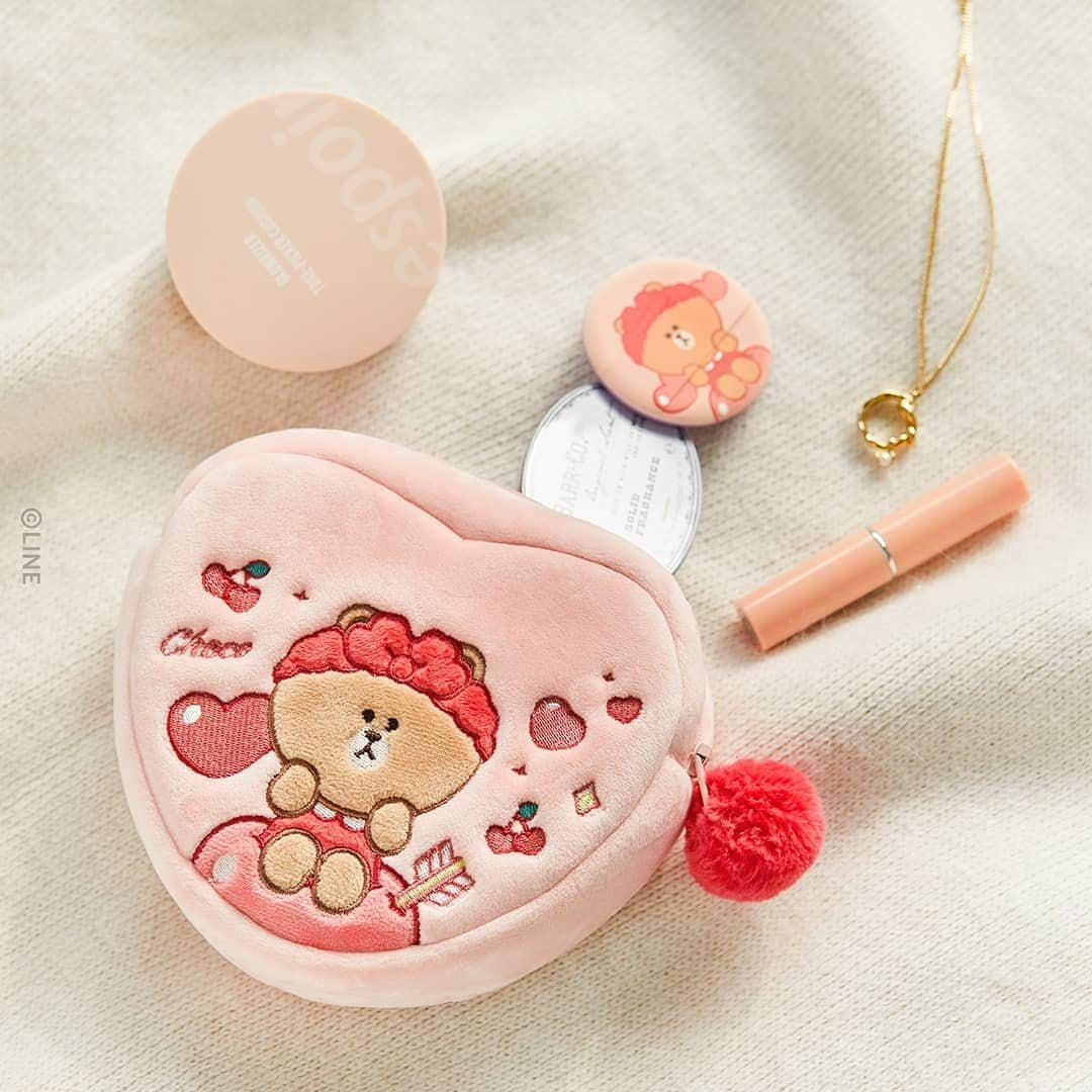 LINE FRIENDSさんのインスタグラム写真 - (LINE FRIENDSInstagram)「Spring arrived early at LINE FRIENDS. And it's brought with it... The CHOCO Pouch. 🌸 ⠀ Meet BROWN & FRIENDS’ official merchandise at LINE FRIENDS Amazon Europe Global Online Store! 👉Link in bio ⠀ 2020. 03. 23 10AM (GMT) Coming Soon ⠀ 🎀Check our IG story to DOWNLOAD wallpapers! ⠀ #LINEFRIENDS #Official #AmazonStore #Europe #ComingSoon #OpeningEvent #FreeShipping #SalePromotion #CHOCO #Pouch」3月22日 10時48分 - linefriends