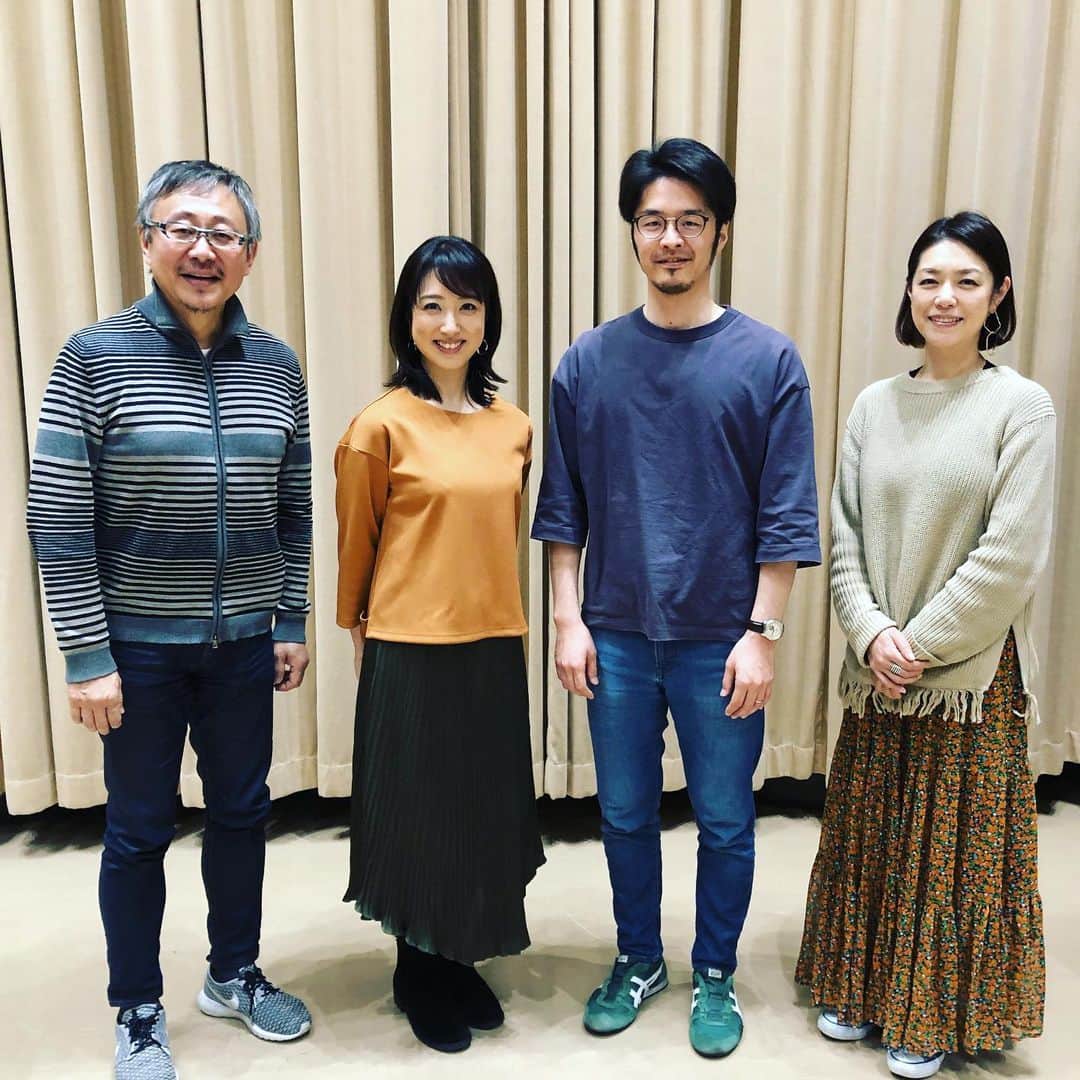 加藤紀子のインスタグラム：「日曜お昼0時15分からは NHK-FM『トーキングウィズ松尾堂』 今週は「あんこを愛（め）でる」をテーマに フリーアナウンサー…川田裕美さん日本あんこ協会会長…西井成弘さんに甘くて美味しいお話をたっぷり聞かせていただきます🍡。 奥深いあんこ話、お楽しみください！  13時55分からはTOKYO-FM 『ルノーサンデーボヤージュ 』 （大好きなパリに想いを馳せて）  21時からはショップチャンネルQVCにてエレクトーレさんご紹介回にお邪魔します。  お時間合うものあれば 是非です！！ #トーキングウィズ松尾堂 #日本あんこ協会  #ルノーサンデーボヤージュ  #エレクトーレ」