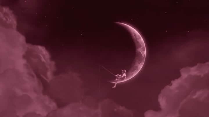 ジェシー・カーマイケルのインスタグラム：「Hoping everyone out there is doing as well as possible right now. Here’s the first one of a new series I’m doing remaking movie studio logo animations. Dark Dreamworks.」