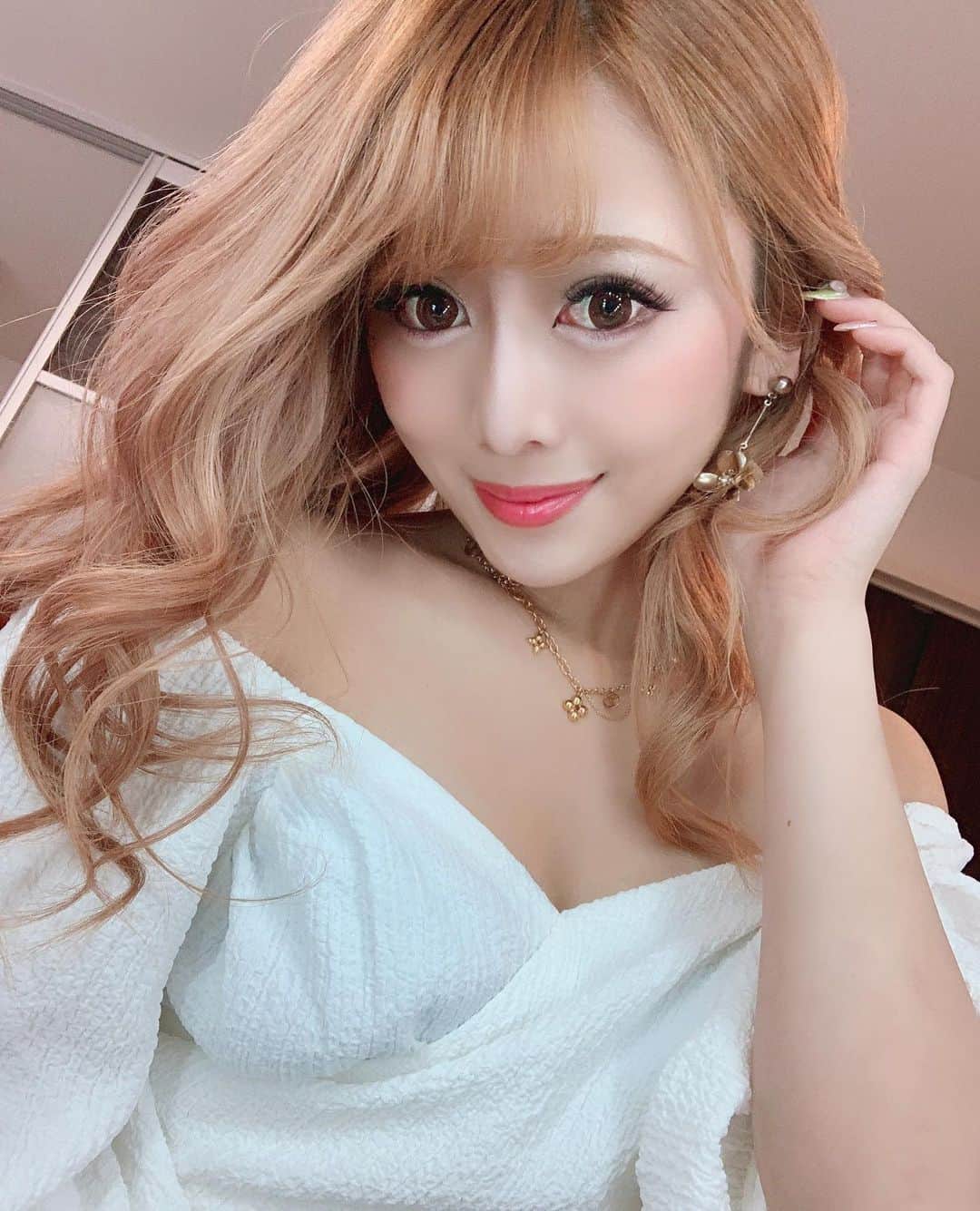 MOEのインスタグラム