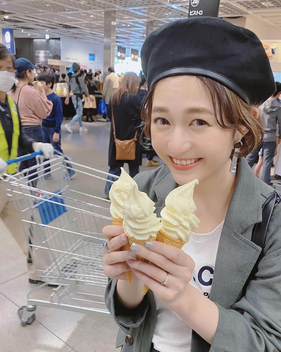 yukichi_yukiさんのインスタグラム写真 - (yukichi_yukiInstagram)「🍦🍦🍦🍦🍦 #今週もお疲れ様でした #明日からも頑張りましょう  #🍦#🍦🍦🍦 #IKEA  #ゆきちふく #ゆきちゆき」3月22日 19時39分 - yukichi_yuki