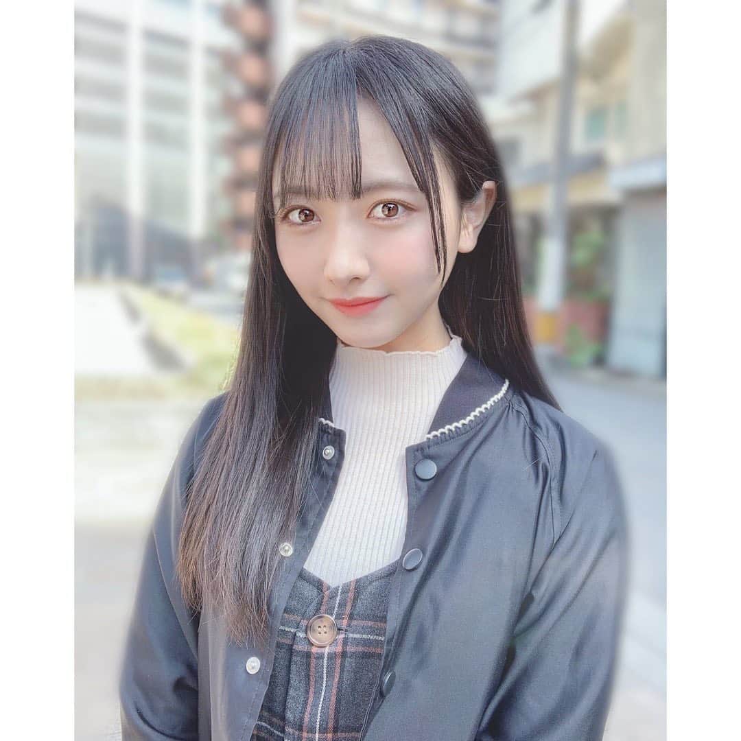 石田千穂さんのインスタグラム写真 - (石田千穂Instagram)「． こちらは昨日の石田です。 ちりパ生放送ありがとうございました！ 18歳になってこんな早くに夜の時間のお仕事出来ると思ってなかったけん嬉しかったです☺️ 大人になった〜〜！ #STU48 #石田千穂」3月22日 20時08分 - chiho_ishida