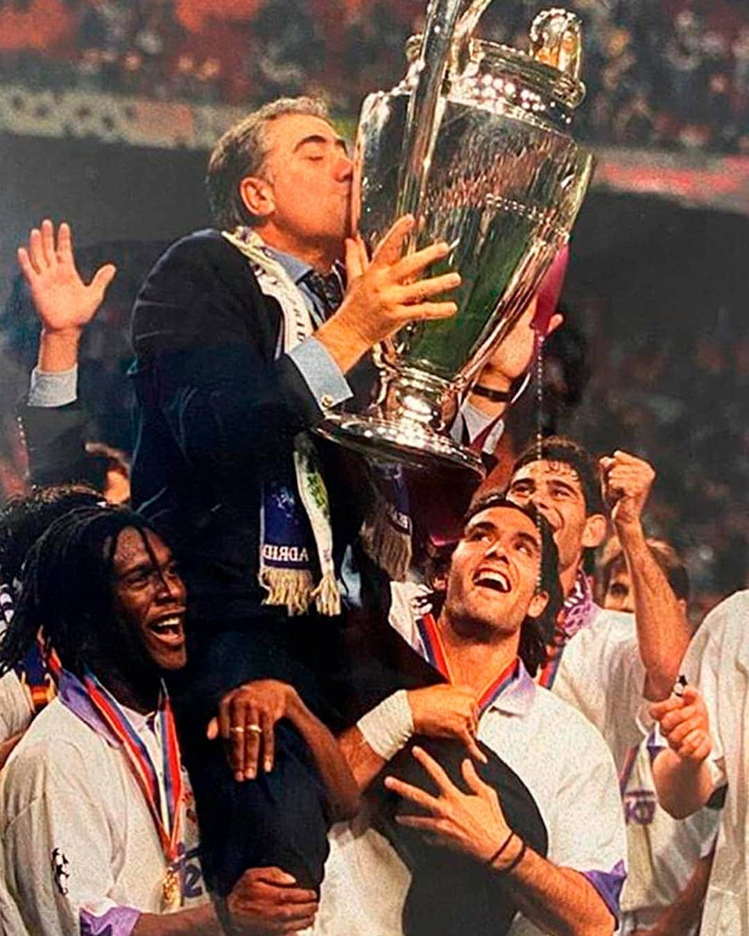 レアル・マドリードさんのインスタグラム写真 - (レアル・マドリードInstagram)「El @RealMadrid ganó 7 títulos durante su presidencia. - @RealMadrid won 7 titles throughout his presidency. #RealMadrid」3月22日 20時28分 - realmadrid