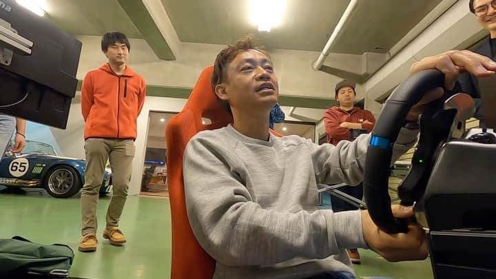 のインスタグラム：「「きっぺーの運命やいかに⁉️」 サロンメンバー"きっぺー君"の所にいきなり訪問、その際彼が撮影したアーカイブです。 編集完成後サロンメンバーに審査頂き、OKが出たら、この作品の完成版を僕が買い取り、僕の YouTubeチャンネルChannel 11にアップします。 皆さんはこの続き見たい？ 皆さんが見れなきゃボツったって事で😅 きっぺー君の運命やいかに⁉️ #supergt #GTSport #寿一サロン #君たちの未来へ」