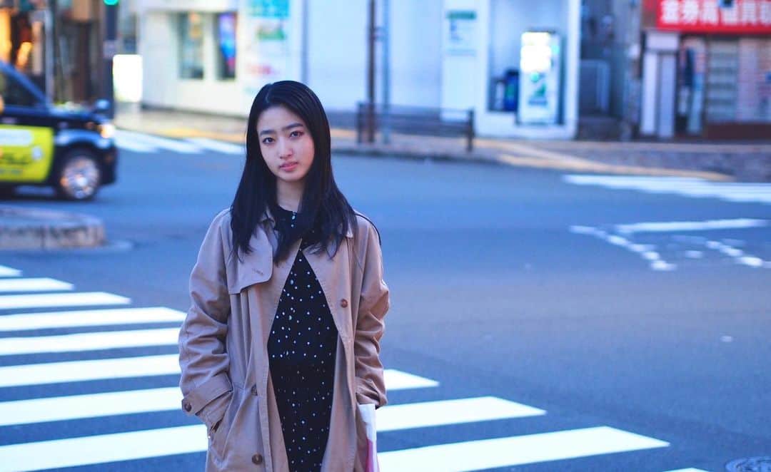 AO のインスタグラム：「薄着で出れるのうれしいなあ、 fans更新したのでみてね〜👵🏻 #春#オリンパス#オリンパスペン#ミラーレス#カメラ#olympus」