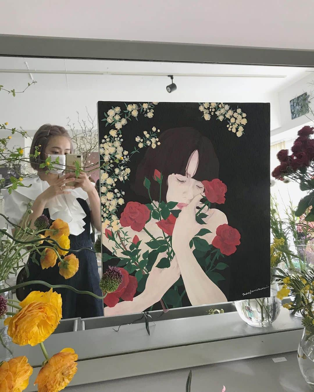 AMOさんのインスタグラム写真 - (AMOInstagram)「@maegamimami さんの個展 "BREATH" 📍Edenworks Bedroom 💐💐💐」3月22日 23時16分 - amo_whale