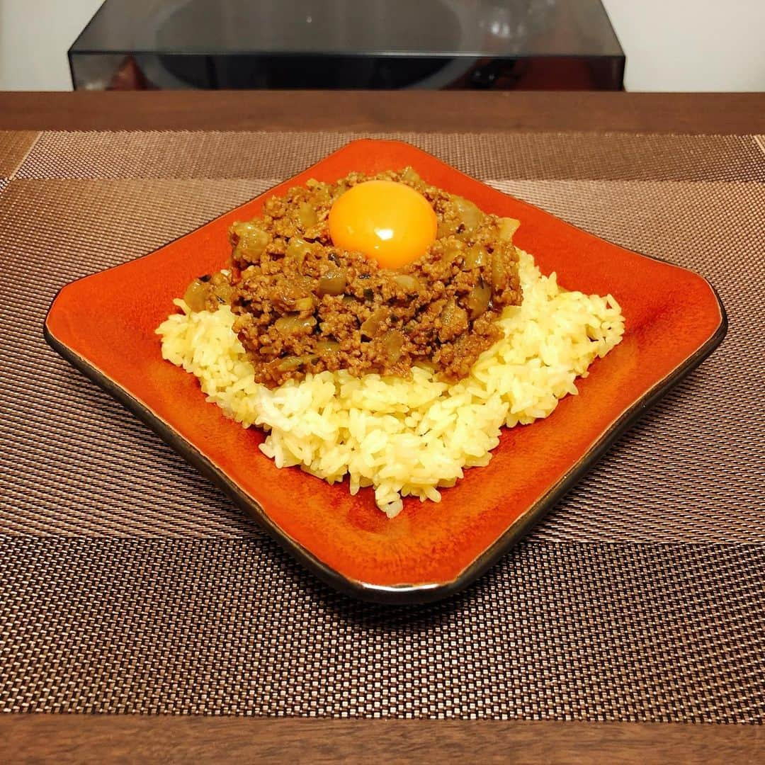 休日課長さんのインスタグラム写真 - (休日課長Instagram)「自作キーマ。ちょっぴりウスターソースで洋食テイスト。」3月23日 1時50分 - kyujitsu_kacho