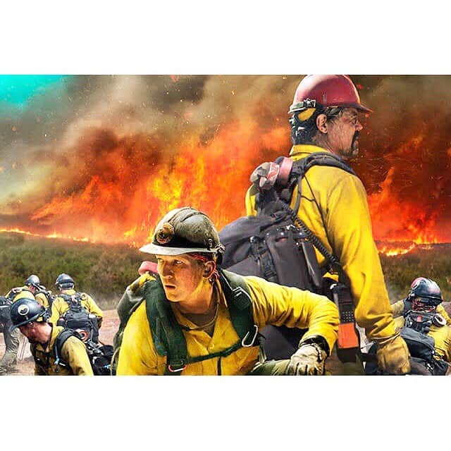 takuma watanabeさんのインスタグラム写真 - (takuma watanabeInstagram)「#OnlytheBrave #🔥 #👩🏻‍🚒 #👨🏻‍🚒 #🧑🏻‍🚒 #🐻 #🚒 #🚜 #🌋 #🖤」3月23日 5時44分 - takumagram
