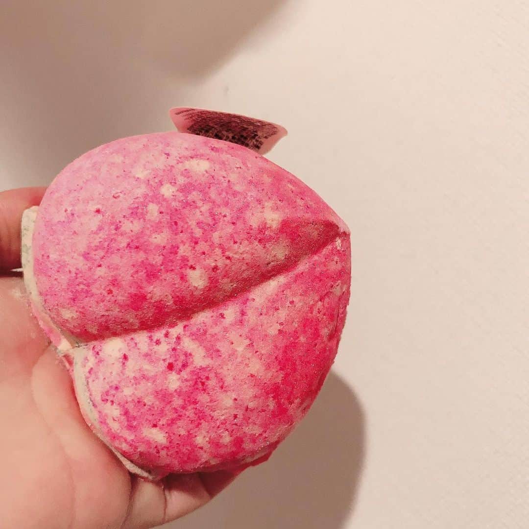 のインスタグラム：「【つぼみさんTwitterより】﻿ ﻿ お風呂入って寝ます🛁﻿ ﻿ 皆さまポカポカな夢みてくださいね❤️﻿ ﻿ #つぼみ﻿ #つぼみん﻿ #つぼみたん﻿ #AV女優﻿ #sexy女優﻿ #エクセリア﻿ #MOODYZ ﻿ #WANZ ﻿ #Tsubomin﻿ #ワンズファクトリー﻿ #ロリータ﻿ #Tsubostagrazm﻿ #fanstagram﻿ #ロリ界の神﻿ #ぼみつ﻿ #アダルトビデオ﻿ #可愛い﻿ #女神﻿ #セクマイ﻿ #コスプレ﻿ #S1﻿ #同人作家﻿ ﻿ ﻿ ﻿ ﻿ 日記はトップページのURLから－＝≡( ๑´･ω･)」