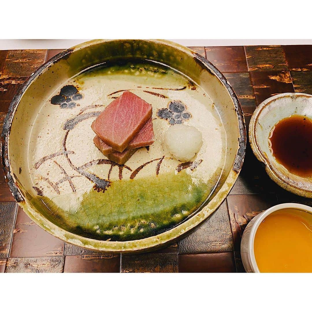 大出千尋さんのインスタグラム写真 - (大出千尋Instagram)「. 季節の食材とその土地のものをいただきました🥢 素材の良さを活かした洗練されたおいしさでした。 .  #おちあいろう @ochiairo」3月23日 7時01分 - chihiro_1208_offi