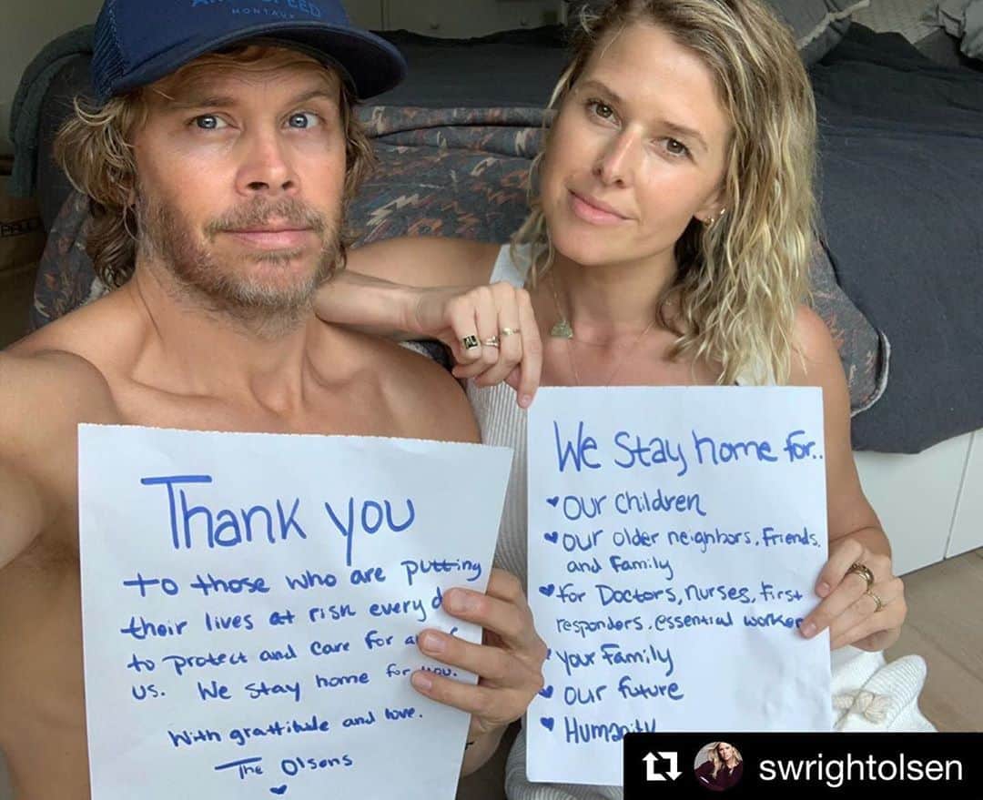 エリック・クリスチャン・オルセンのインスタグラム：「#Repost @swrightolsen I would like to additionally challenge @geoffmstults @iansomerhalder @nikkireed @llcoolj @danielaruah @calebcastille @medalion_r @reneefelicesmith @barrettfoa my HBS friends and family crush @joannagaines & @chipgaines and our collective hope for the future @therock TO CLARIFY: Going to work at a hospital, grocery store, first responders, pharmacy workers, delivery services, water and power, urgent care, nursing home, bakers, and every essential works job that holds this country together is AMAZING. You guys are HEROES and I celebrate you. I'm taking about the idiots still hitting the bars and beaches on spring break, the gym with their kids, and contributing to the spread of COVID 19 by going out for selfish reasons, indifferent to the lives of those around them. ... For those who are putting their lives at risk everyday to protect and care for all of us.. we stay home for you. Thank you @emilyusher and @caricosta for nominating me for the #istayhomefor challenge. We have been home since March 11th. Thank you to my girlfriends, friends, family and our kids schools for continuing to bring comfort, zoom calls and FaceTime chat girls nights to this time at home. And thank you to all who are putting out such beautiful positive social media content and sharing your talents and hearts with all of us. I am challenging - @jessicacapshaw - @nikkireed - @teresapalmer and @danielaruah ! 💙💙💙💙」