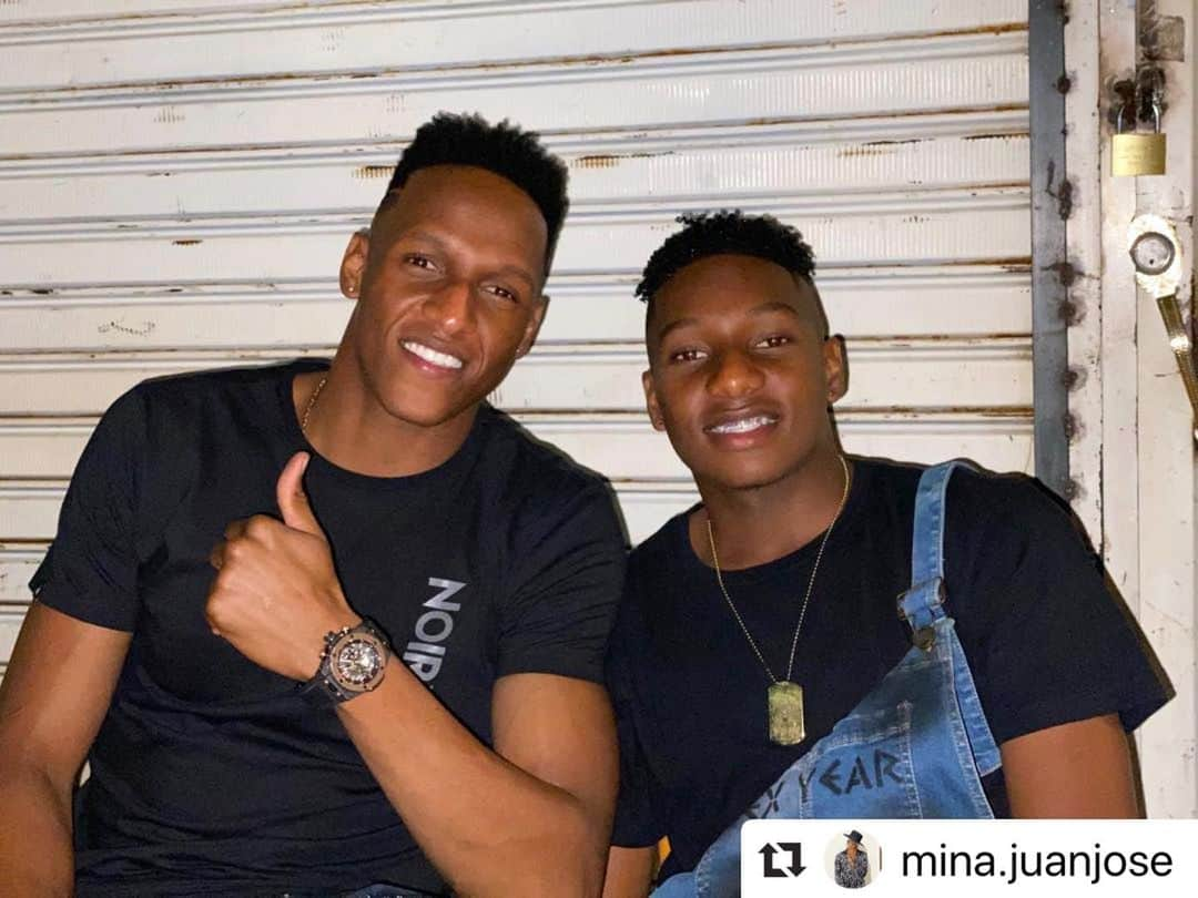 ジェリー・ミナさんのインスタグラム写真 - (ジェリー・ミナInstagram)「Mi máquina @mina.juanjose 🙏🏾👍🏽 ❤️⚽️😃💪🏽 DIOS te cuide y te proteja siempre maníto querido.」3月23日 8時12分 - yerrymina