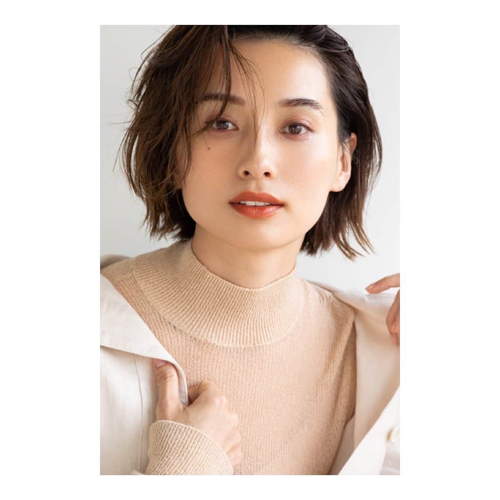 小濱なつきのインスタグラム：「mi-mollet @mimollet  白幡啓さん× 菊地美香子さん 大人世代の垢抜け服&メイクの極意」