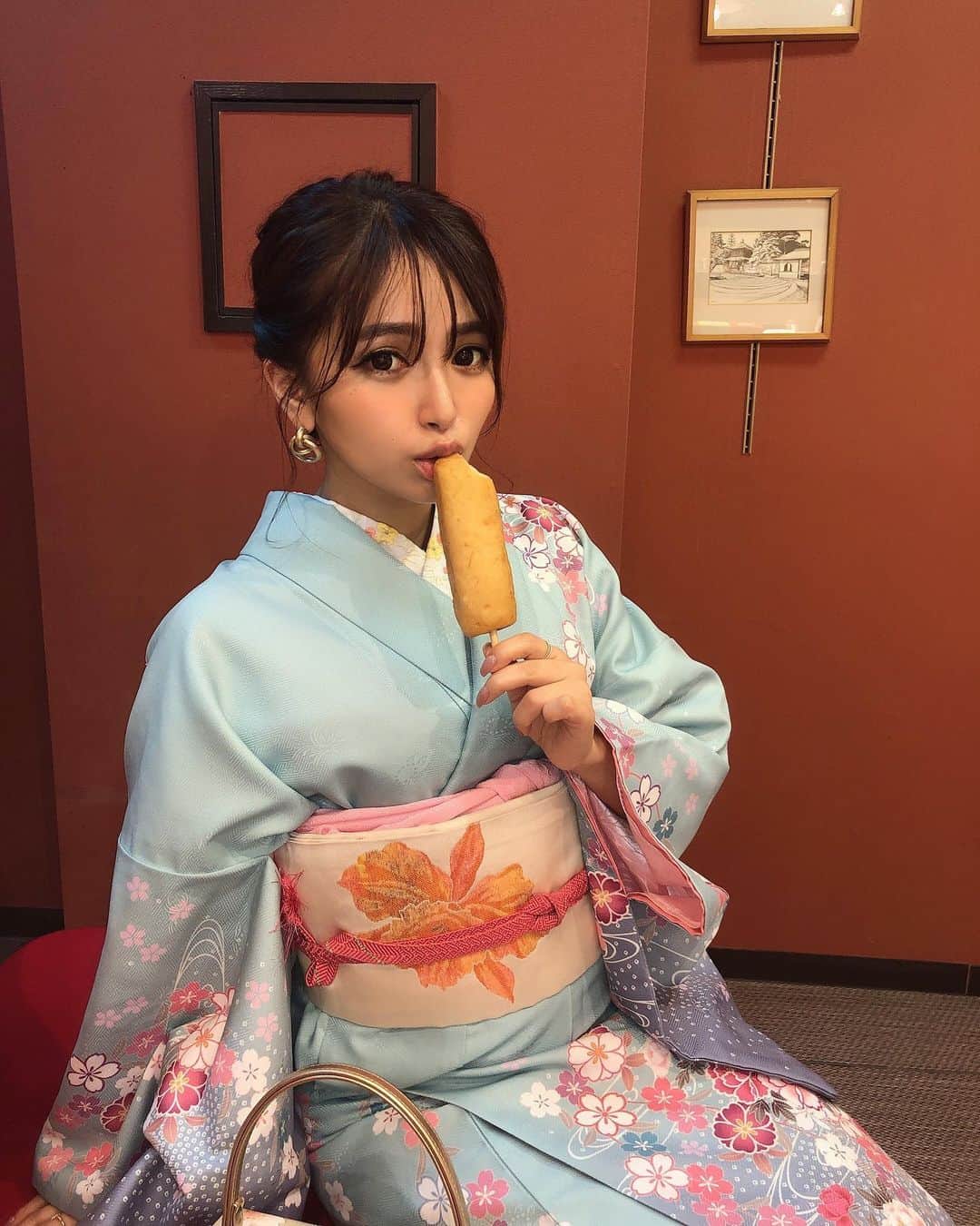 平沼ファナさんのインスタグラム写真 - (平沼ファナInstagram)「今日は月曜日ですぅ  2枚目、みんなのだいすきなシリーズだよね？☺️ #炎上商法はじめてます #京都#京あるき#着物#kimono#浴衣#yukata」3月23日 21時07分 - yoon_phana