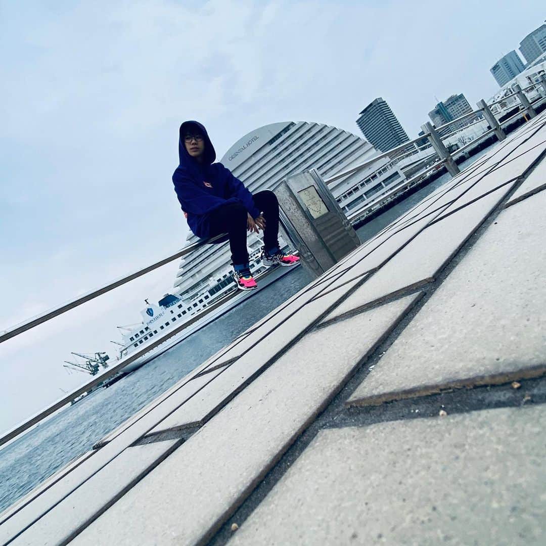 渡口和志さんのインスタグラム写真 - (渡口和志Instagram)「今日の22時からインスタライブしますっ！ めっちゃ来て欲しいです🥺🥺🥺🥺」3月23日 21時19分 - ooops_kazu